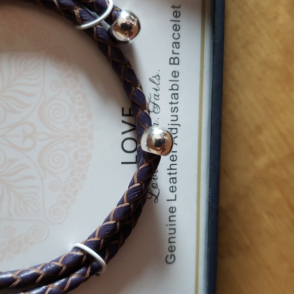 GENUINE LEATHER AND STERLING SILVER BRACELET - Picture 4 of 7